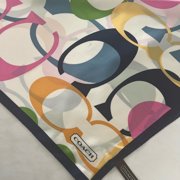 COPY - Brand New Coach LOGO Signature C Multi Color Reversible Silk Scarf 21” x… - Picture 2 of 6